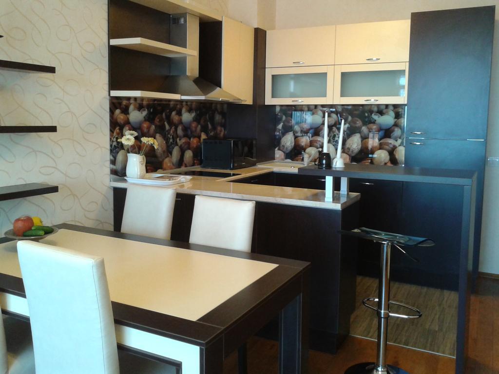 Apartment In St. Constantine And Helena Saints Constantine and Helena Exteriör bild