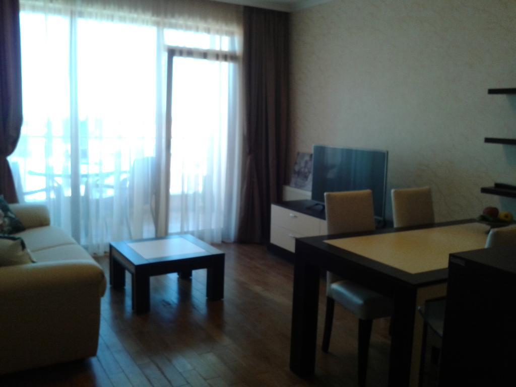 Apartment In St. Constantine And Helena Saints Constantine and Helena Exteriör bild
