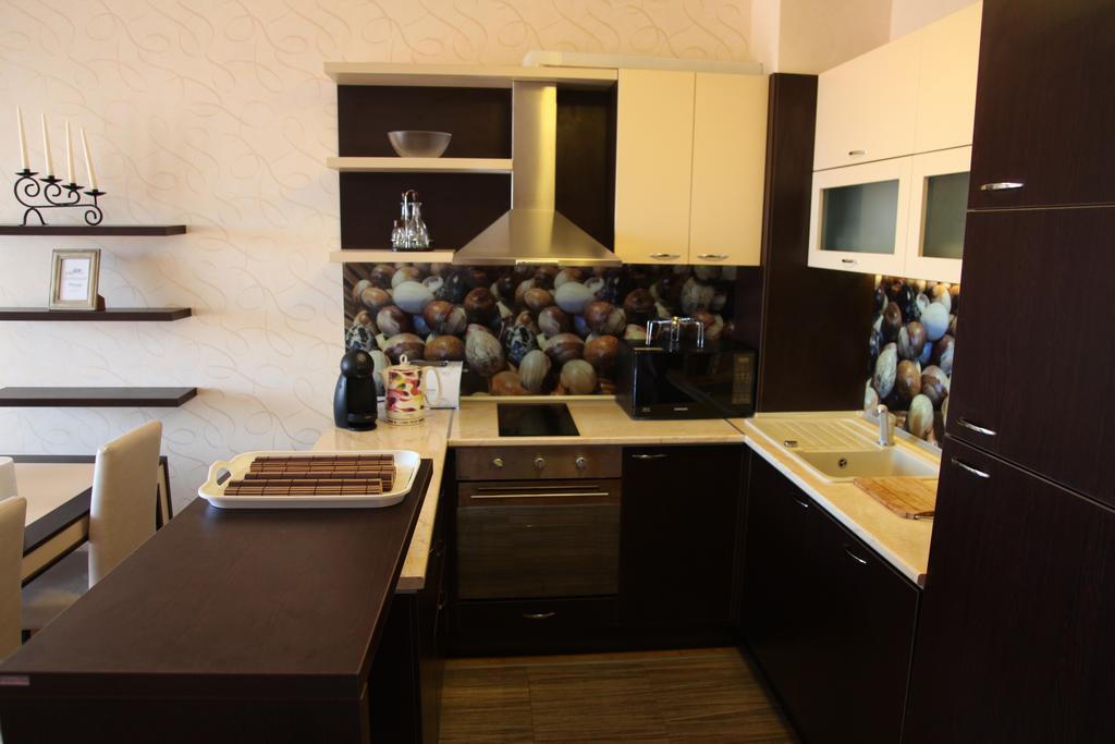 Apartment In St. Constantine And Helena Saints Constantine and Helena Exteriör bild